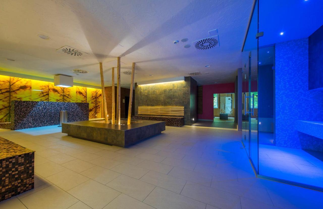 Wellness Penzión Smerdžonka - KÚPELE ČERVENÝ KLÁŠTOR Smerdžonka Esterno foto